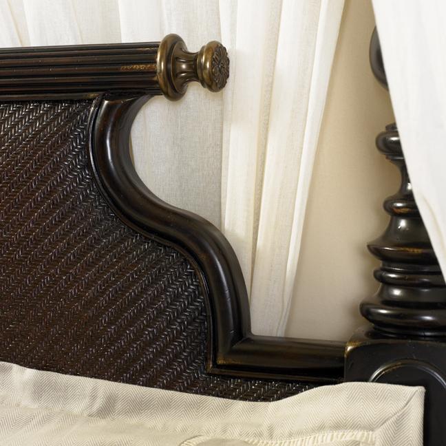 Tommy bahama kingstown hot sale sovereign poster bed